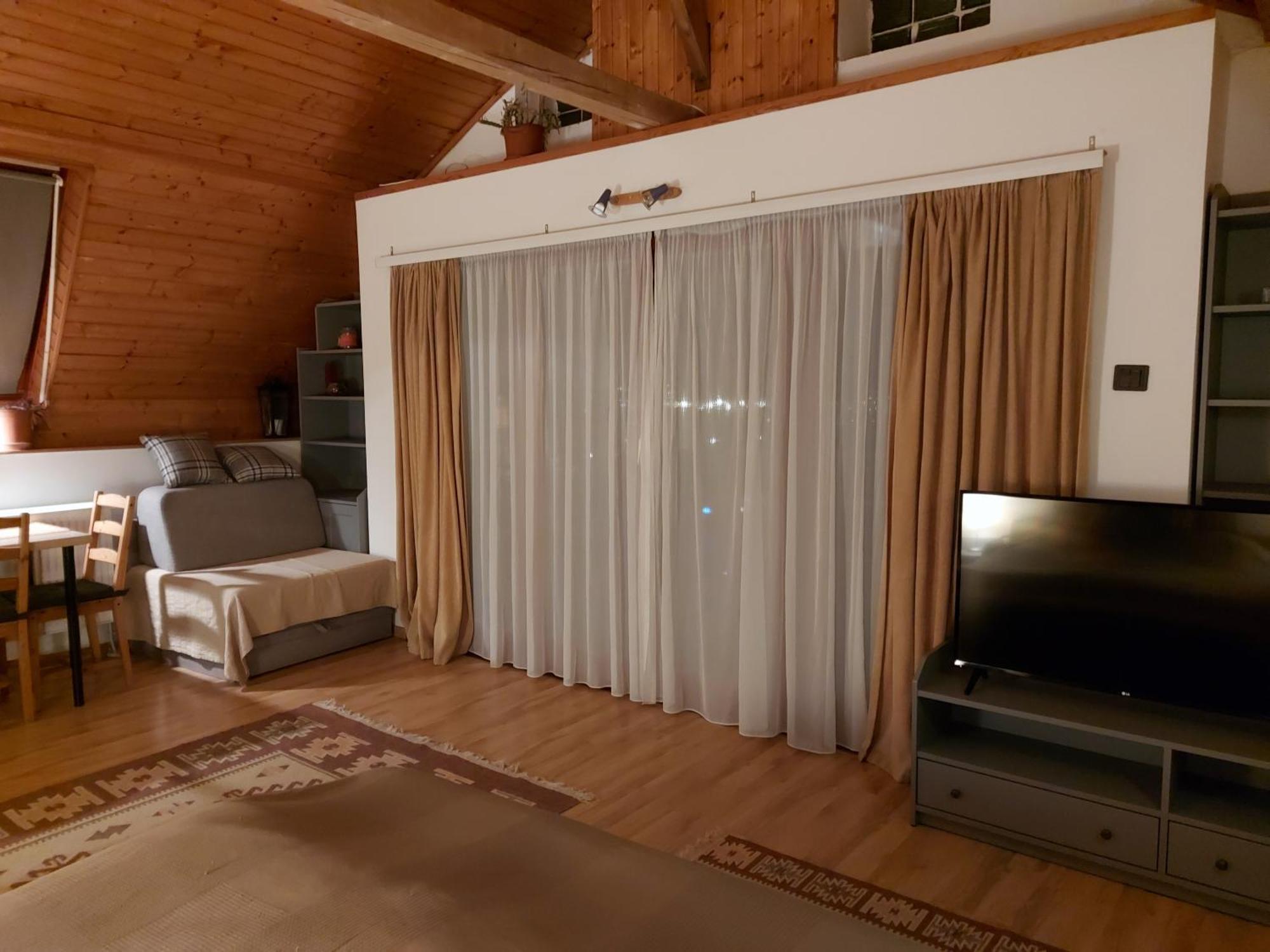 Apartment Attila-apartman